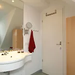 Strandstrasse 16 31 Ostseebad Kühlungsborn